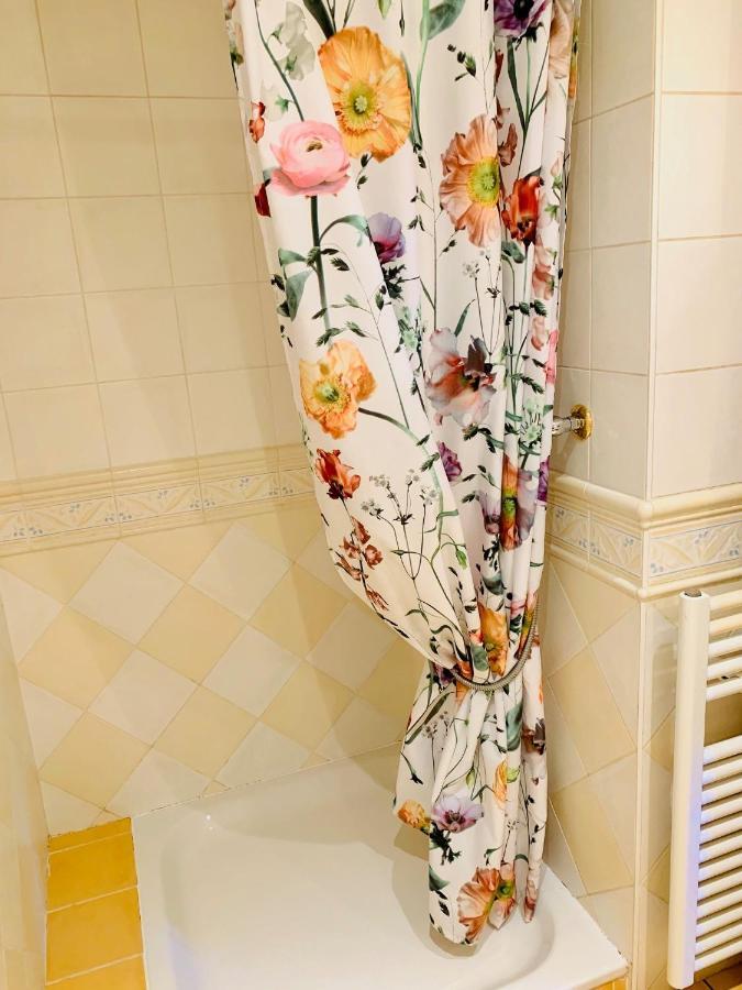 Paola Paradise Forel エクステリア 写真